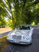 Mercedes-Benz Mercedes Benz E220d W210 Youngtimer 10/95 - Mercedes-Benz: 210 D