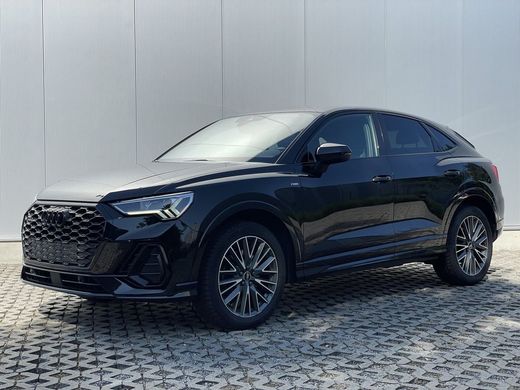 Image of Audi Q3