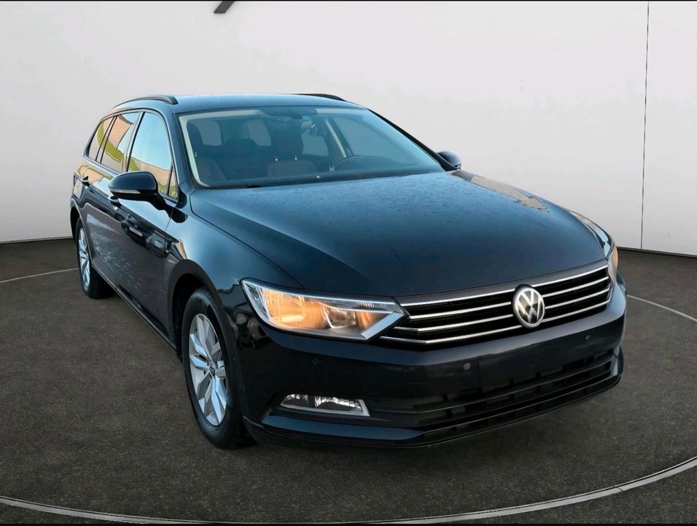 Image of Volkswagen Passat Variant
