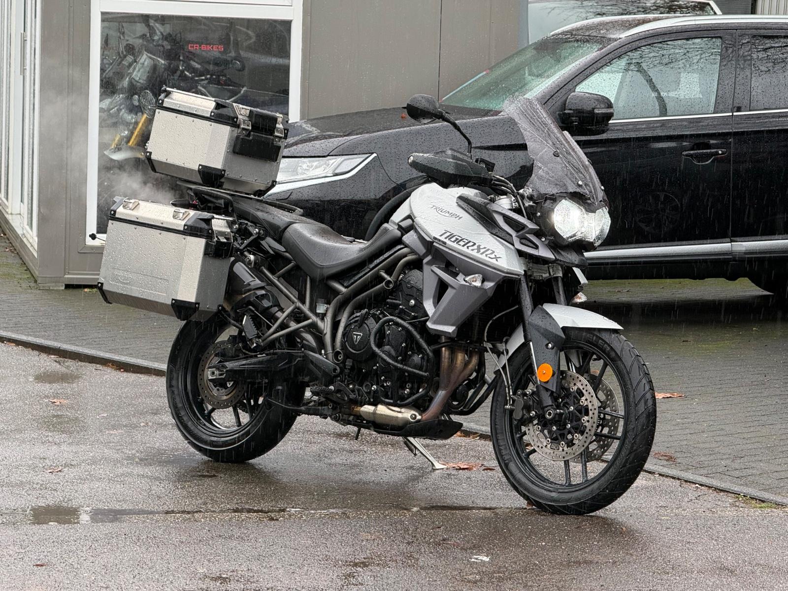 Triumph Tiger 800 XRX Bj 17 / 29 TKM / 3 X Koffer / TOP