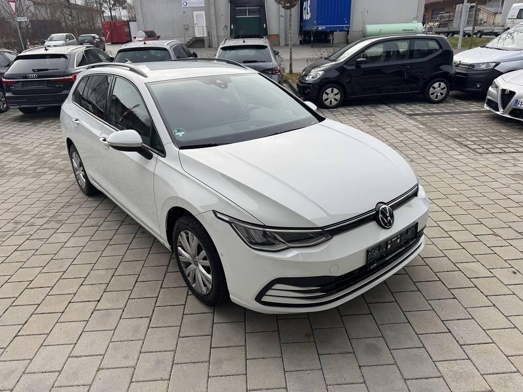 Volkswagen Golf Variant 1.0 eTSI *TOP-Ausstattung* LIFE