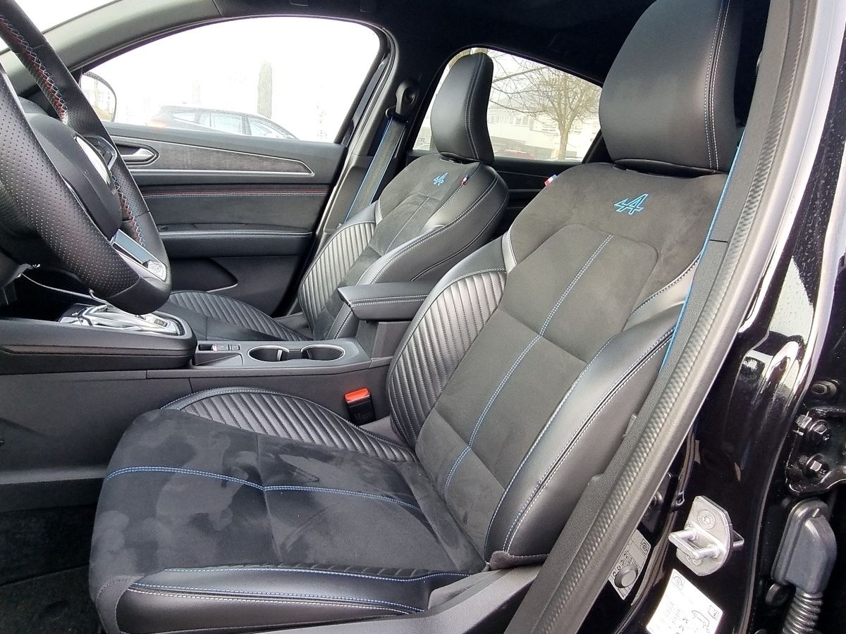 Fahrzeugabbildung Renault Arkana ESPRIT ALPINE Full Hybrid 145