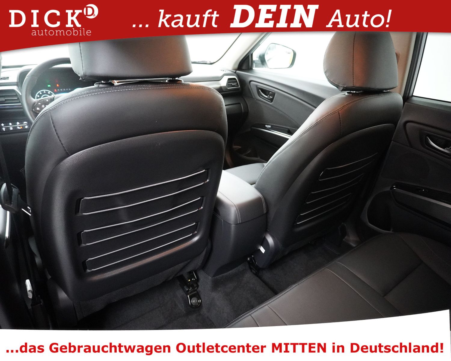 Fahrzeugabbildung Ssangyong Tivoli 1.5 Aut LEDER+PANO+VIRTU+NAV+LED+SHZ+KAM+