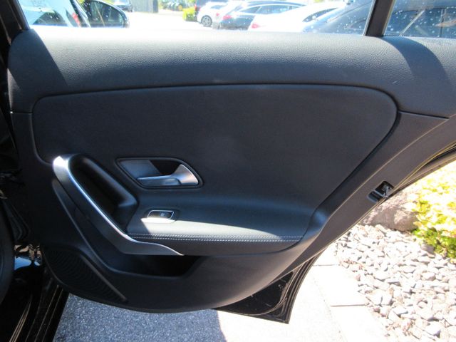 Fahrzeugbild 14