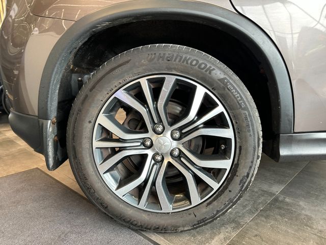 MYAUTOCENTER – Gebraucht- und Jahreswagen mit Werkstattservice in Pfaffenhofen Mitsubishi ASX Edition 100+ 4WD *TÜV*Xenon*Kamera*