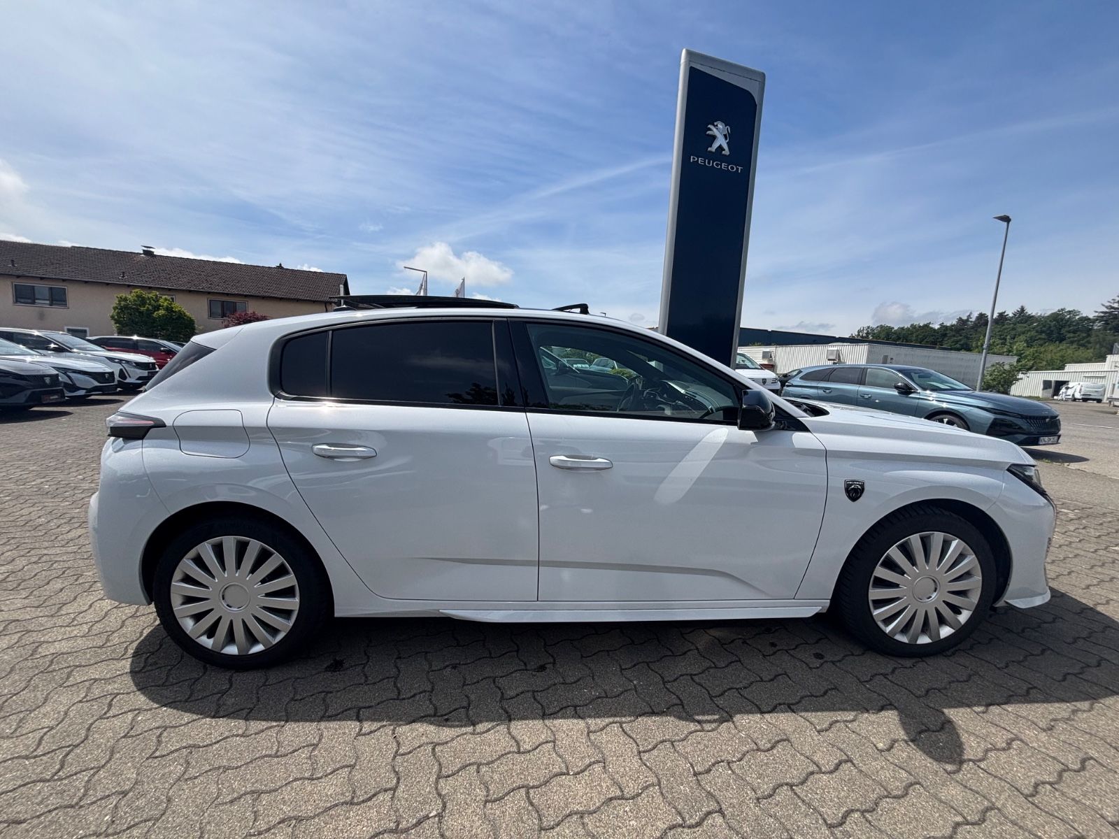 Peugeot 308 PureTech 130 EAT8 GT imagem 3