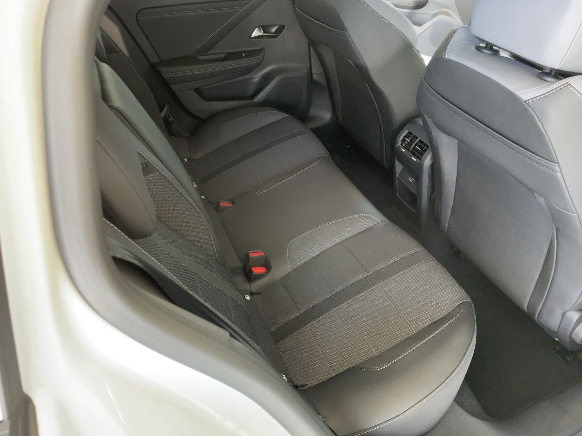 Opel Astra - Bild 11