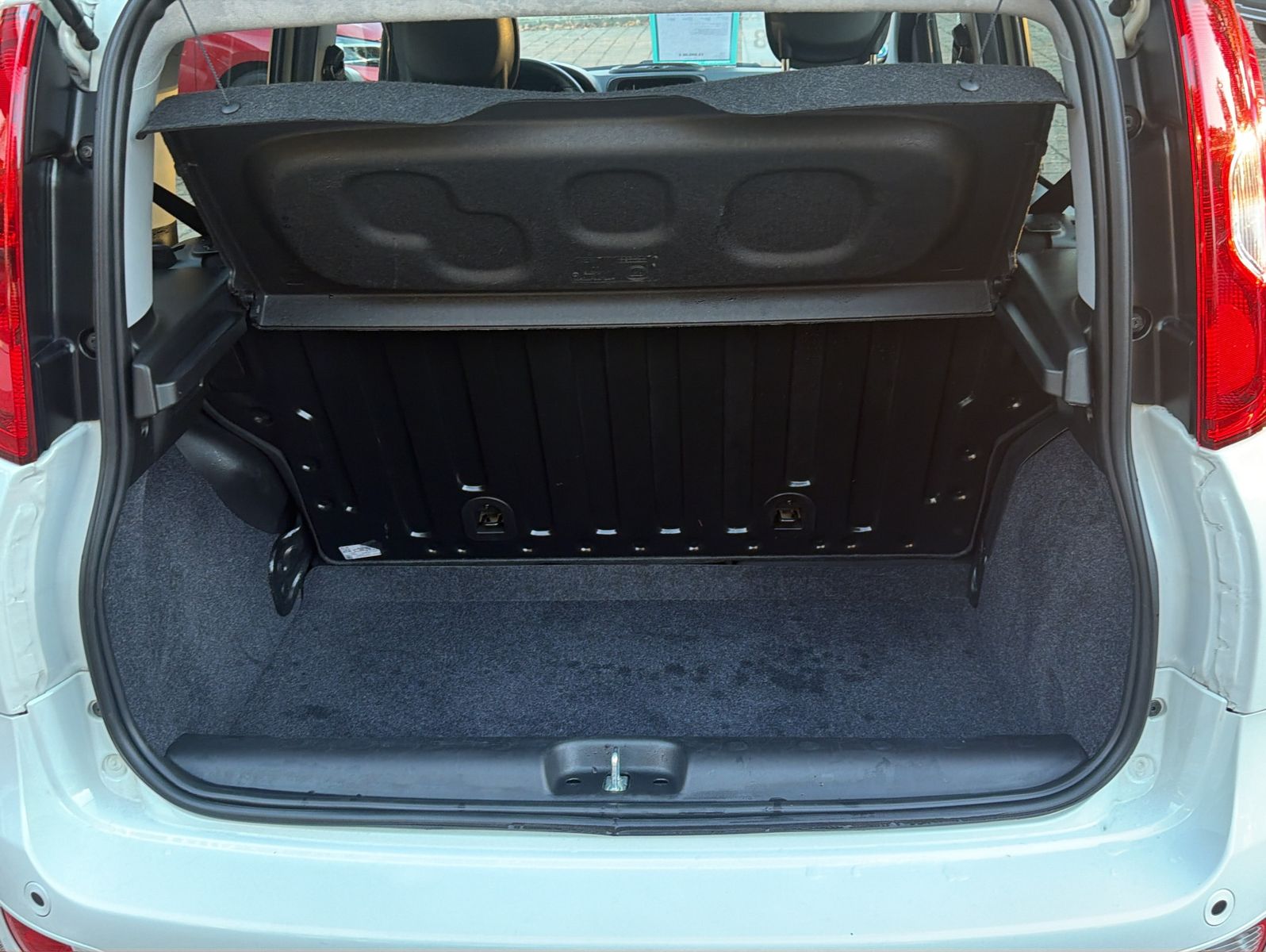 Fahrzeugabbildung Fiat Panda Mild-Hybrid, Klima, ab 144,- € i. M.