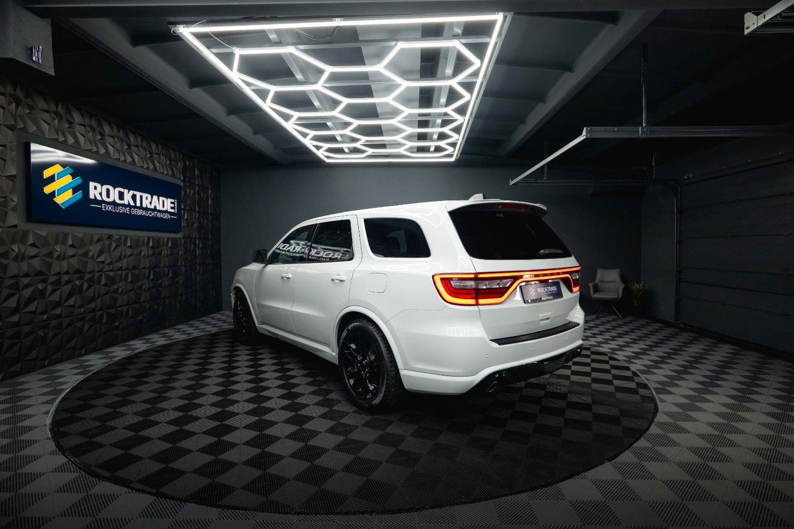 Fahrzeugabbildung Dodge Durango 5.7 V8 R/T  4x4 Night Paket *LED*1.Hand*
