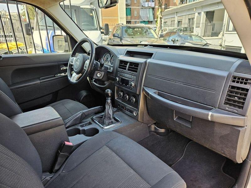 Jeep Cherokee 2.8 CRD Limited | 200 ch | BVM | Régulateur de vitesse | Barres de toit | Jantes alliage