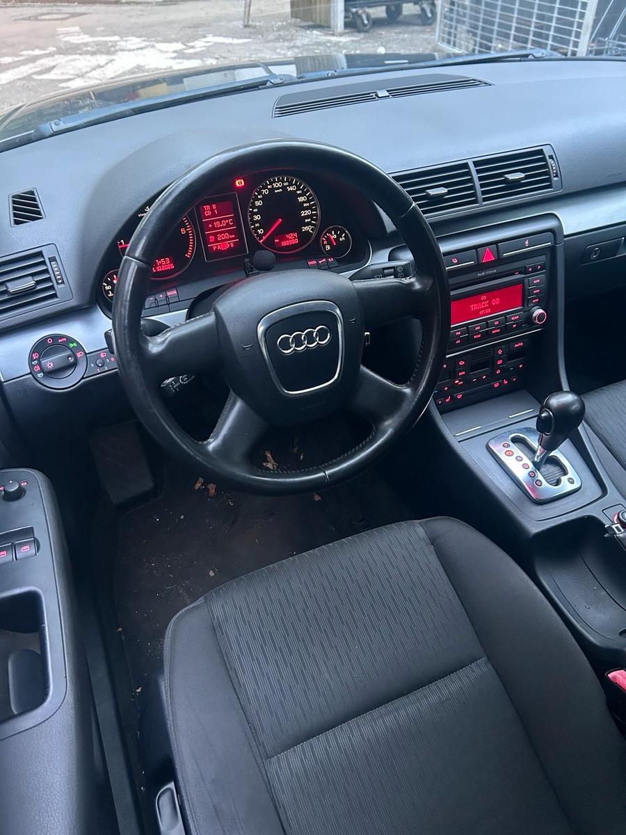 Audi A4 2007 — engine 140 HP (103kW)