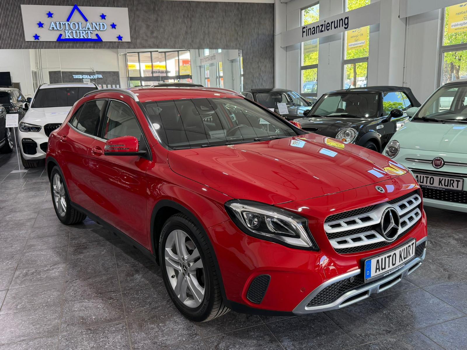 Mercedes-Benz GLA 220*Urban*Autom.*ILS*RFK*Navi*T-Leder*4Matic