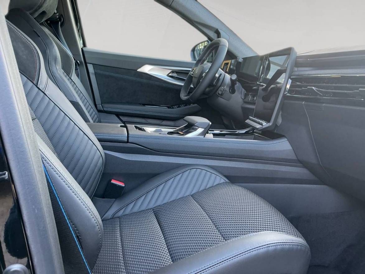 Fahrzeugabbildung Renault Austral Esprit Alpine Full Hybrid E-Tech 200