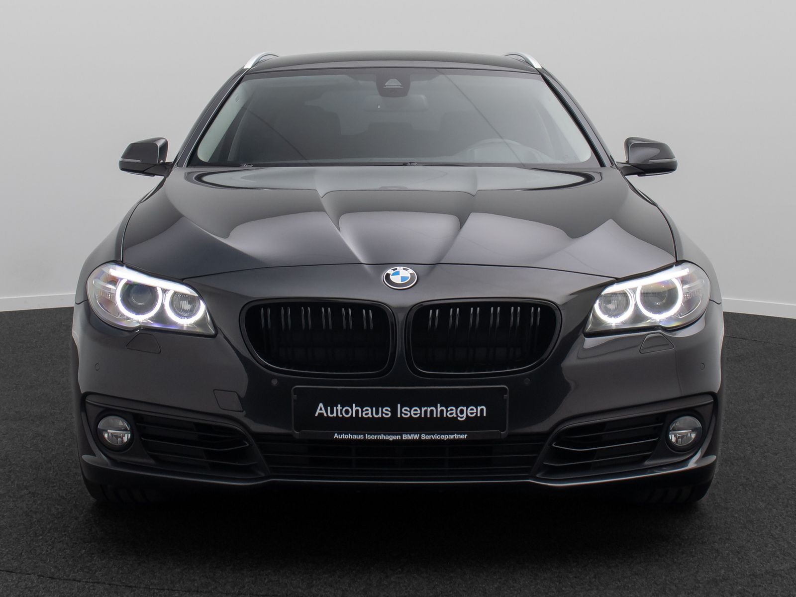 Fahrzeugabbildung BMW 530d xD Modern Line AHK HUD HiFi Leder Standheiz
