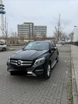 Mercedes-Benz GLE 400 4MATIC - Volle Hütte/PANO/SITZBELÜFTUNG - gebrauchte Mercedes-Benz GLE 400 aus dem Jahr 2017