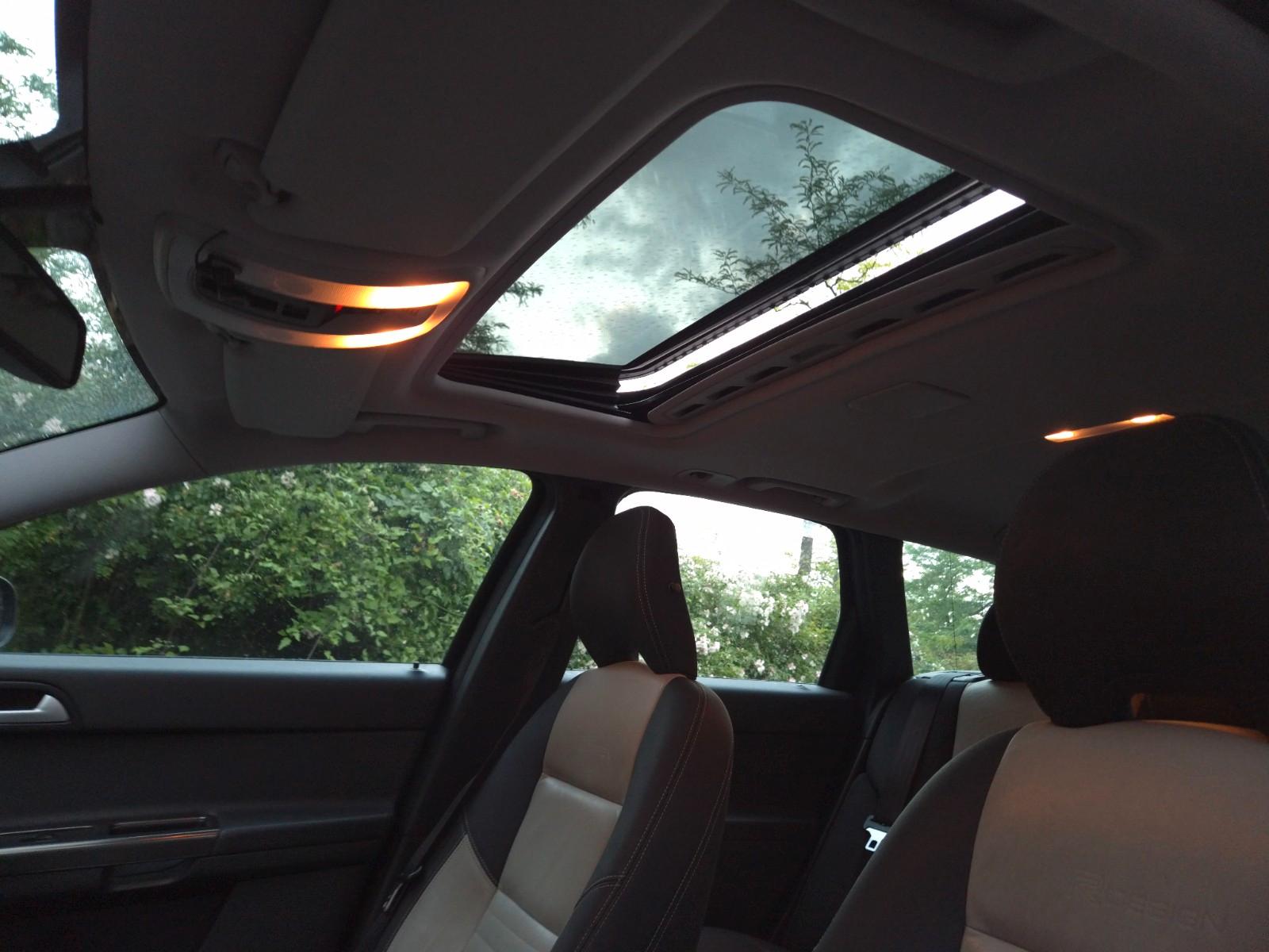 Volvo V50 2008 — photo 17