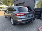 Ford Mondeo 1.5 EcoBoost Titanium - Ford Mondeo: Titanium
