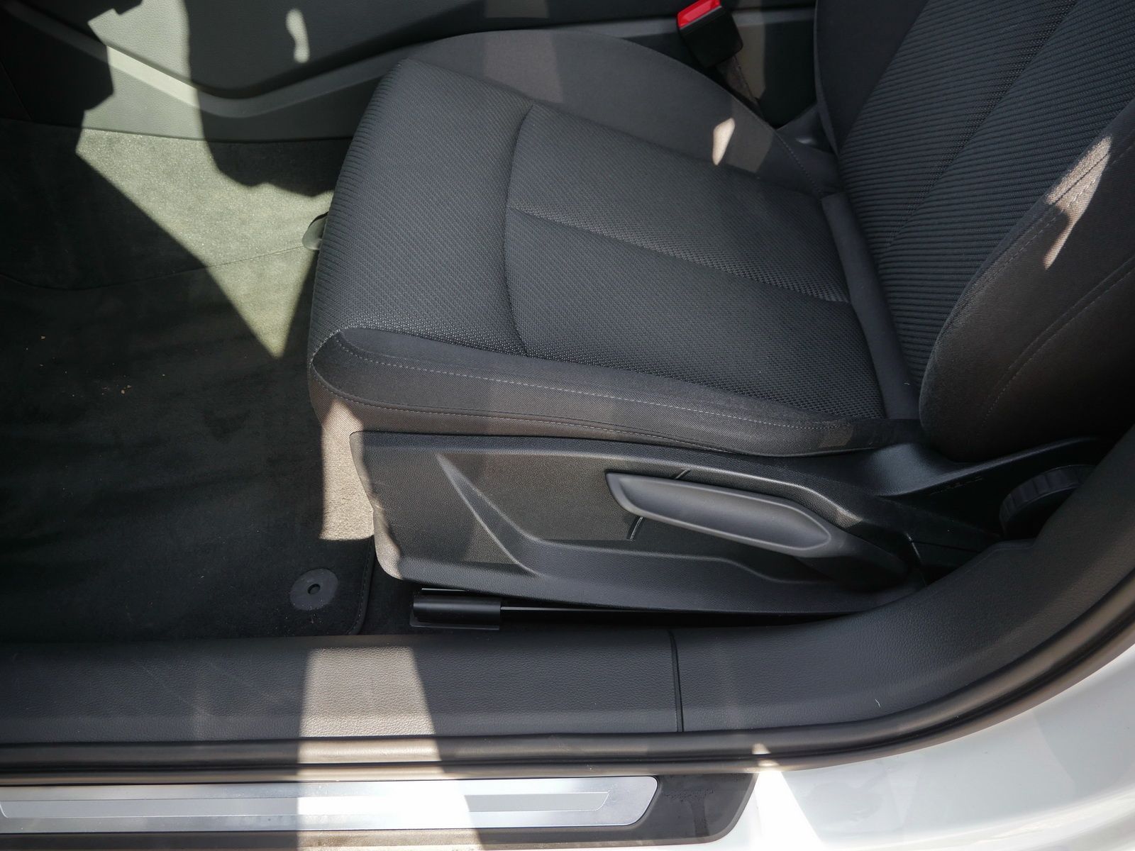 Audi A6 Avant 50 TFSI e quattro LED*AHK*RFK*Virtual foto 22