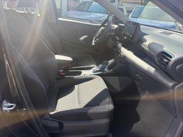 Toyota Yaris - 8