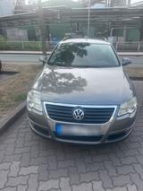 Volkswagen Vw passt 1.8 tüv bis November 25 - Volkswagen Passat mit Benzin-Antrieb: Kombi, 2.8