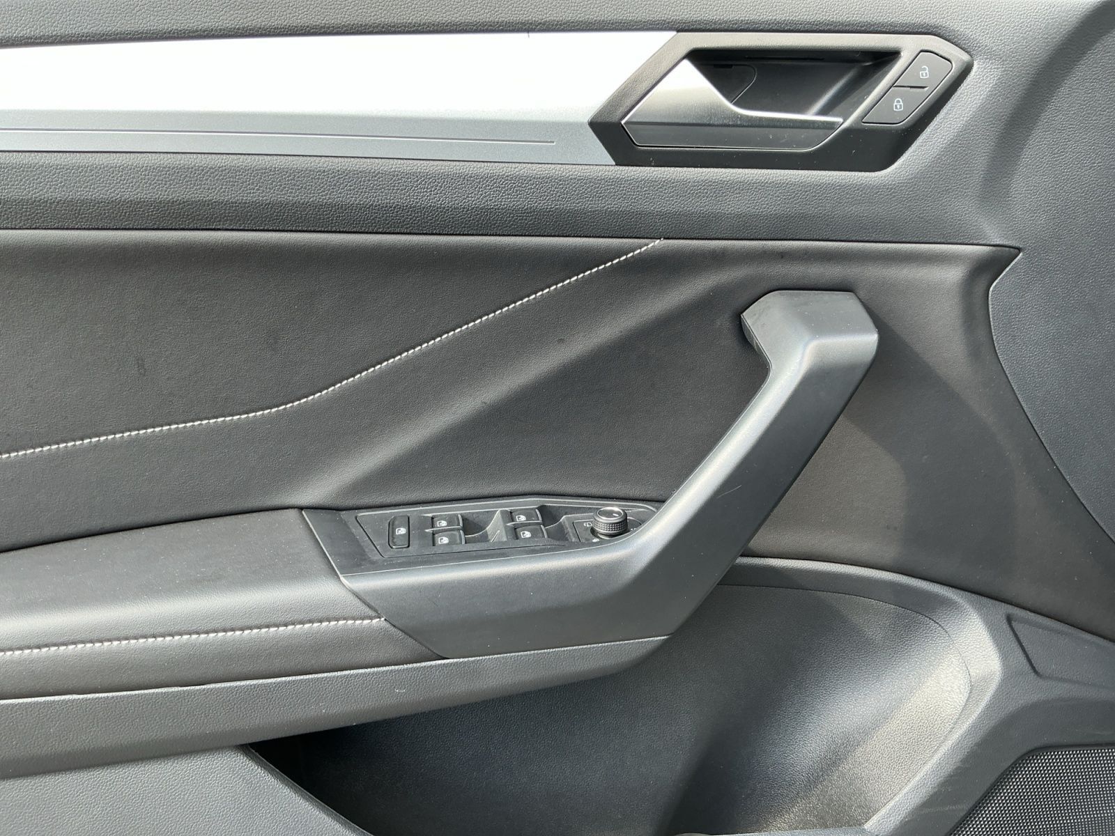 Volkswagen T-Roc - Bild 15