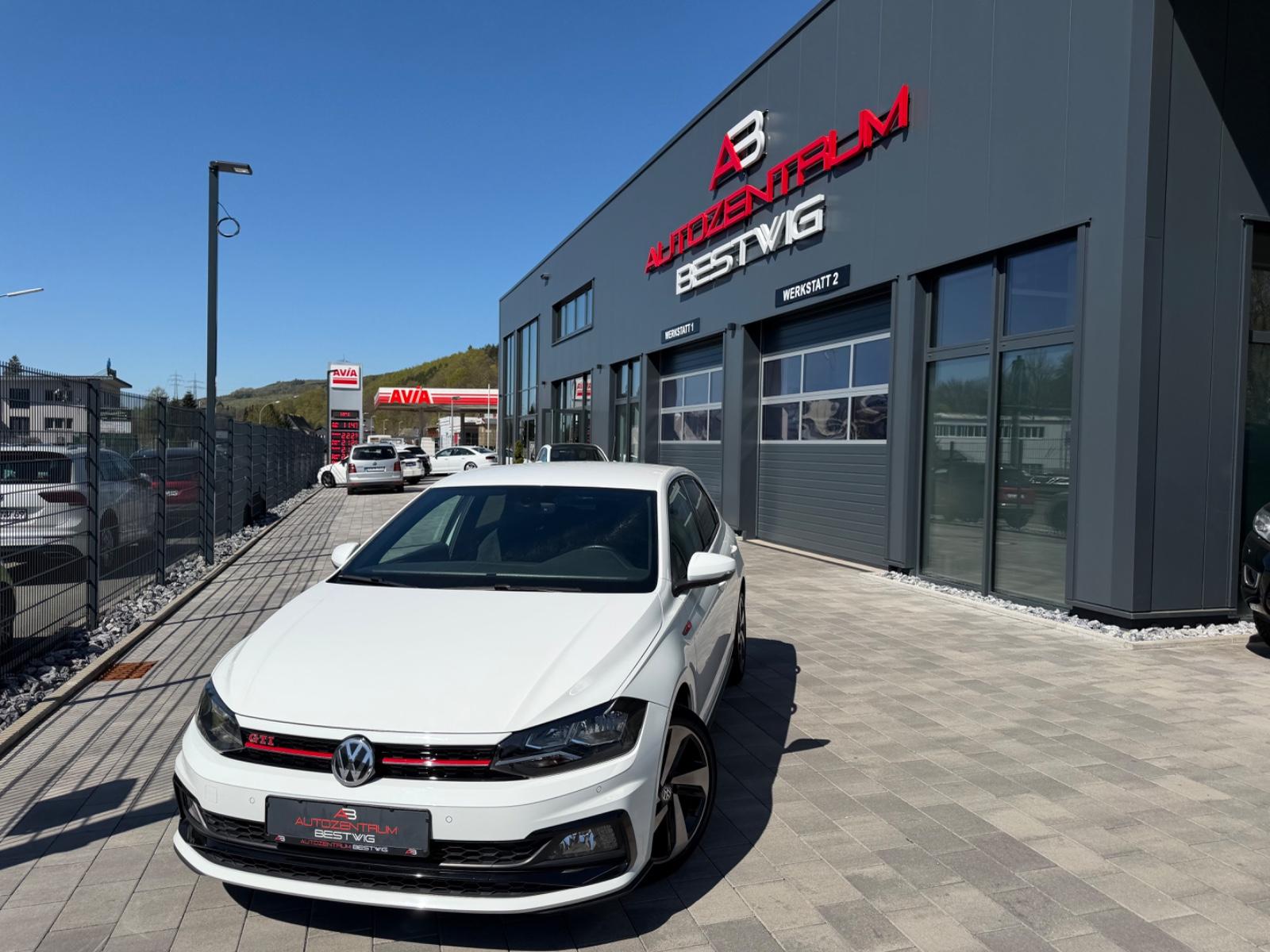 Volkswagen Polo VI GTI*1.HAND*8-FACH*SHZG*SPORT*PDC*TOP