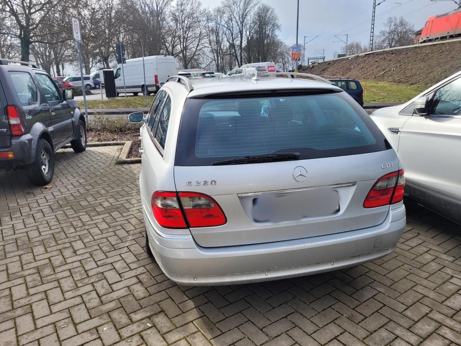 Mercedes-Benz E 220 CDI T AVANTGARDE Avantgarde