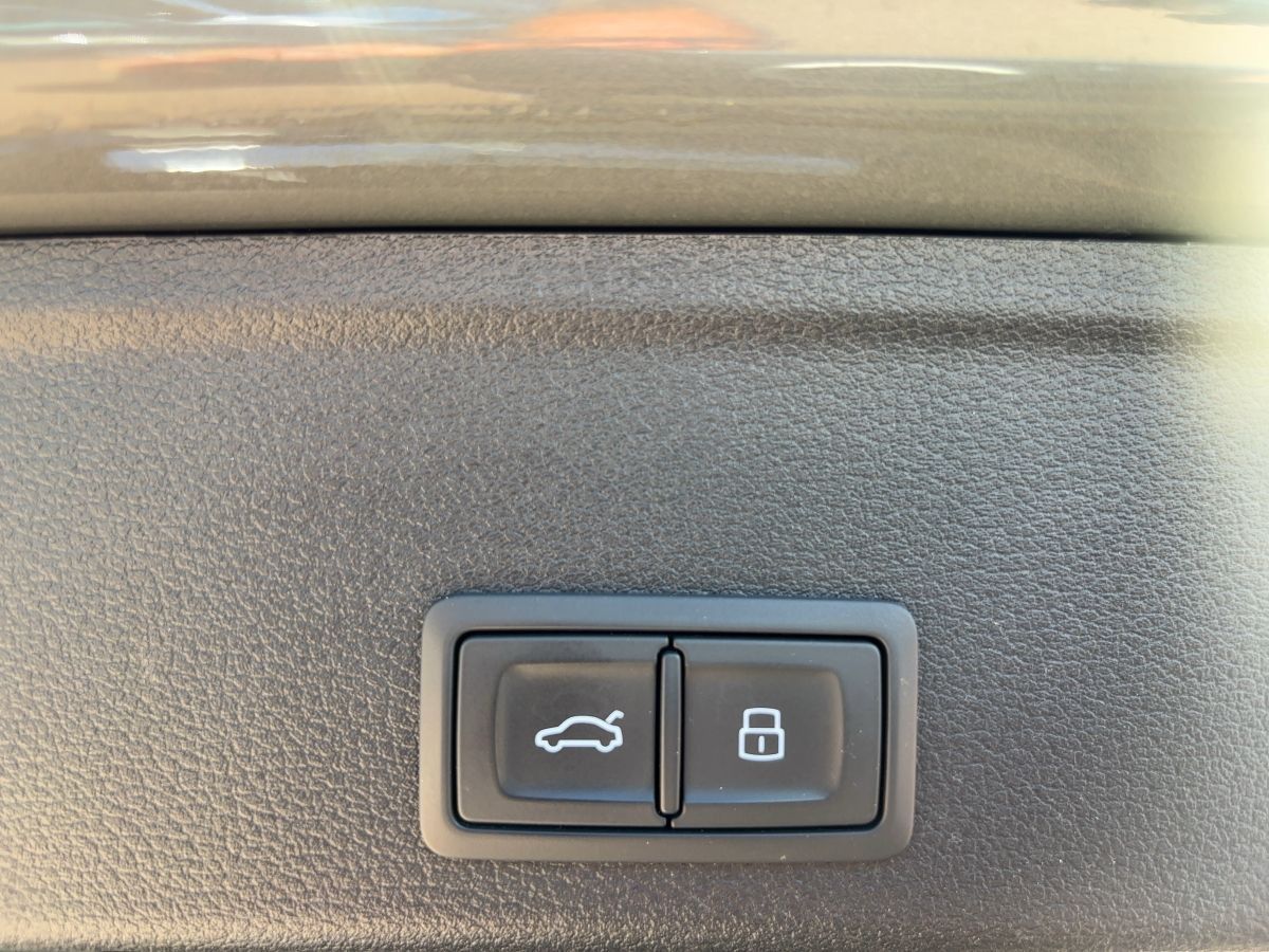 Audi A4 allroad 40 TDI Q. Pano LED Navi Kamera HUD foto 19