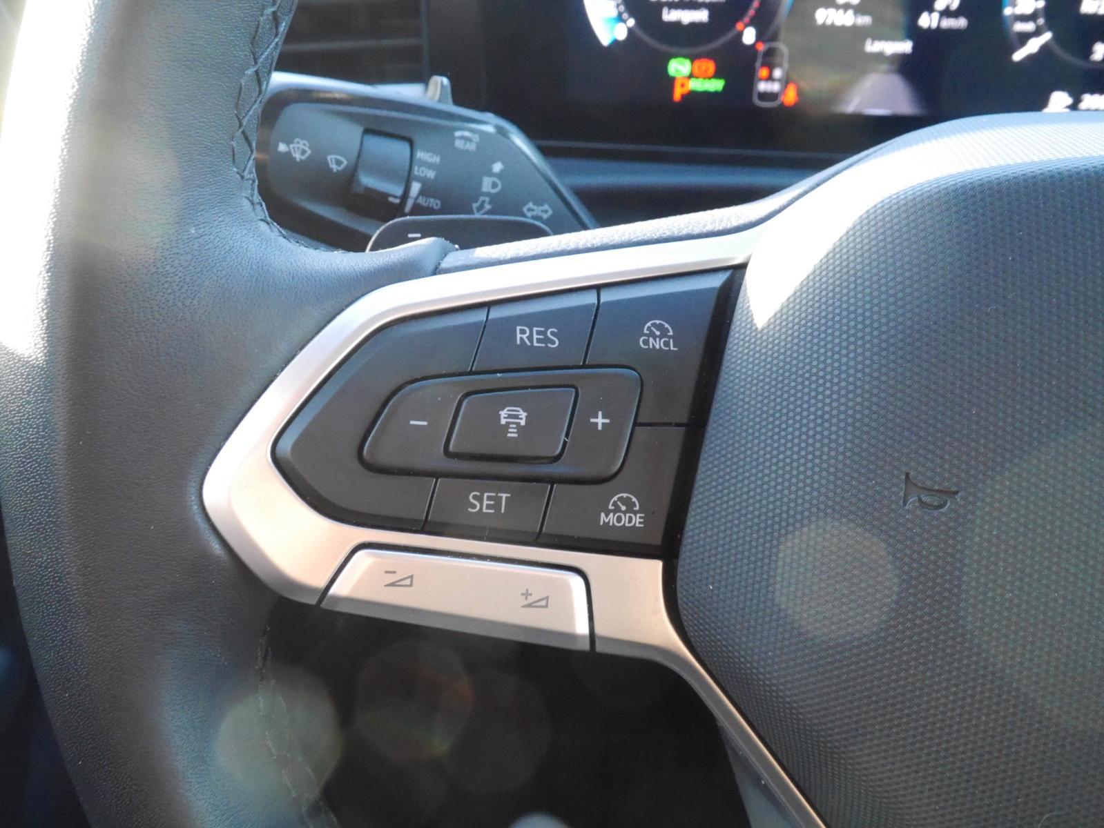 Volkswagen T-Roc 1.5 eTSI LED/Navi/APP/ACC/Kamera, миниатюра 24