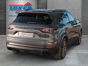 Porsche Cayenne - 6