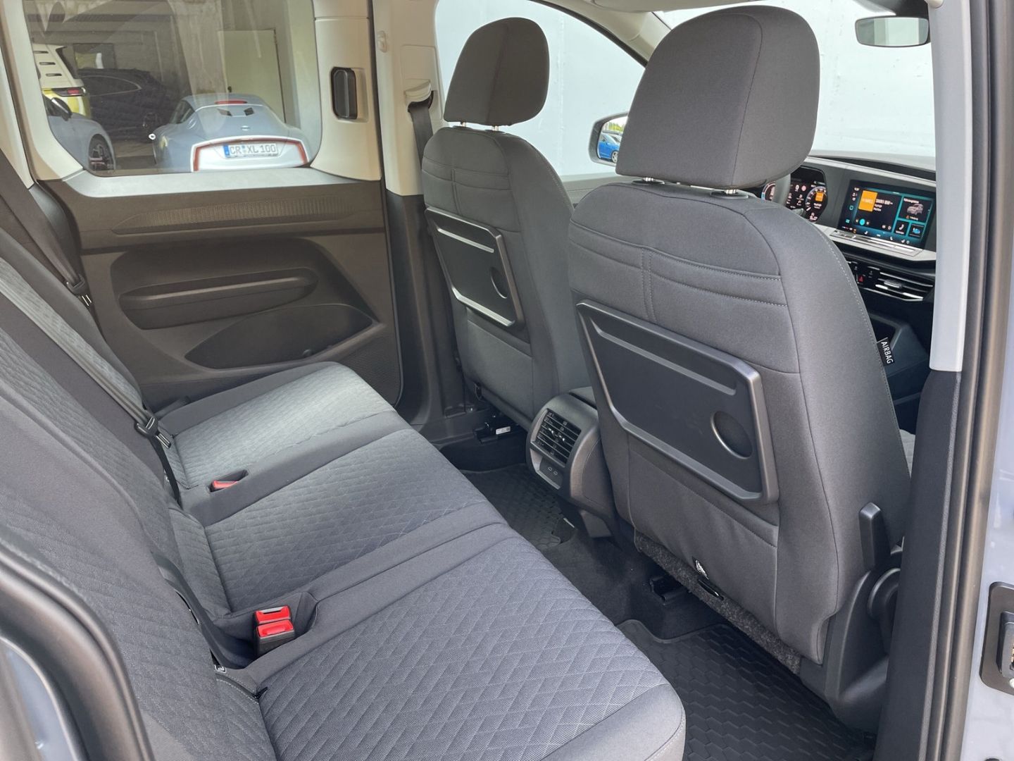 Caddy Life 2.0 TDI 5-Sitzer Kamera/Sitzhzg/App-C