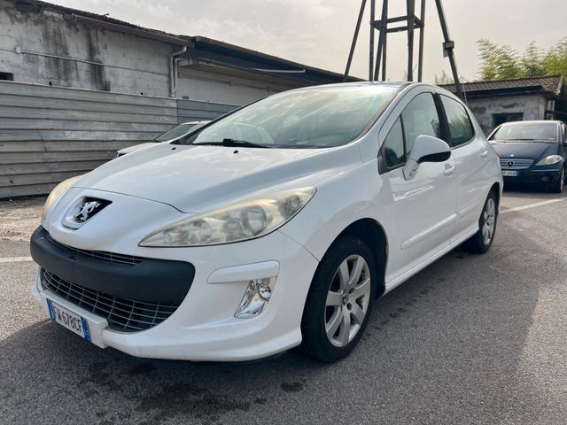 Peugeot 308 1.6 8V HDi 112CV cambio robotizzato 