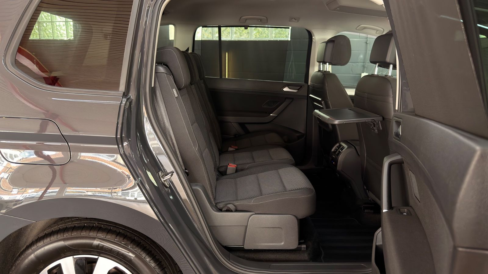 VW Touran Touran Comfortline AHK|Dynaudio|7-Sitzer|Kamera Vorschau 17