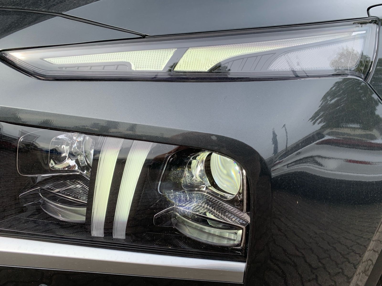 Fahrzeugabbildung Hyundai SANTA FE 1.6 T-GDI Prime Plug-In Hybrid 4WD Pano