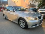 BMW 320 3 Touring 320d - BMW 320 aus 2007: Kombi, 320d