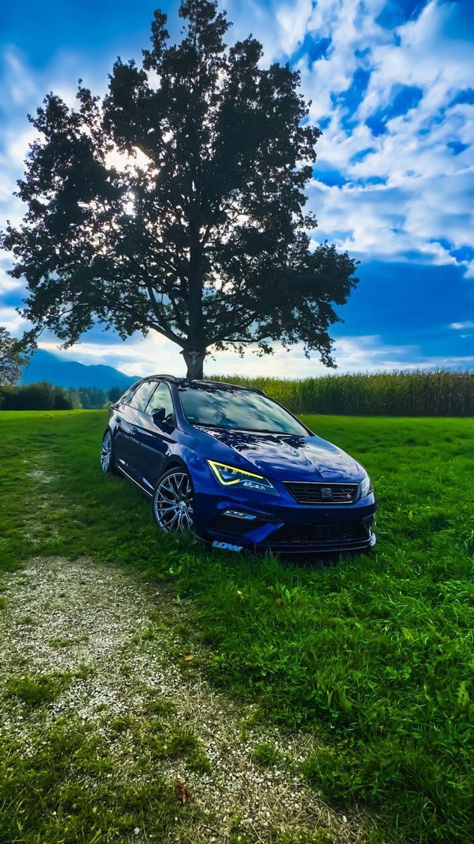 SEAT Seat Leon ST FR 1.8 TSI DSG  Mystery Blue...