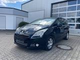 Peugeot 5008 1.6 Family 155 THP - Peugeot 5008 aus 2012