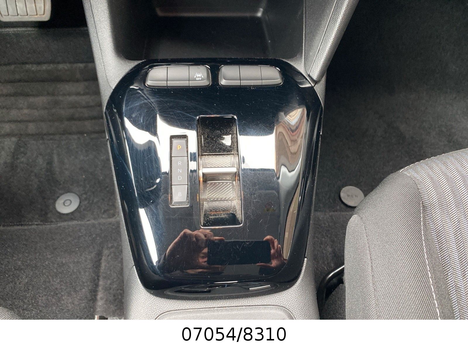 Fahrzeugabbildung Opel Corsa F e "Edition"