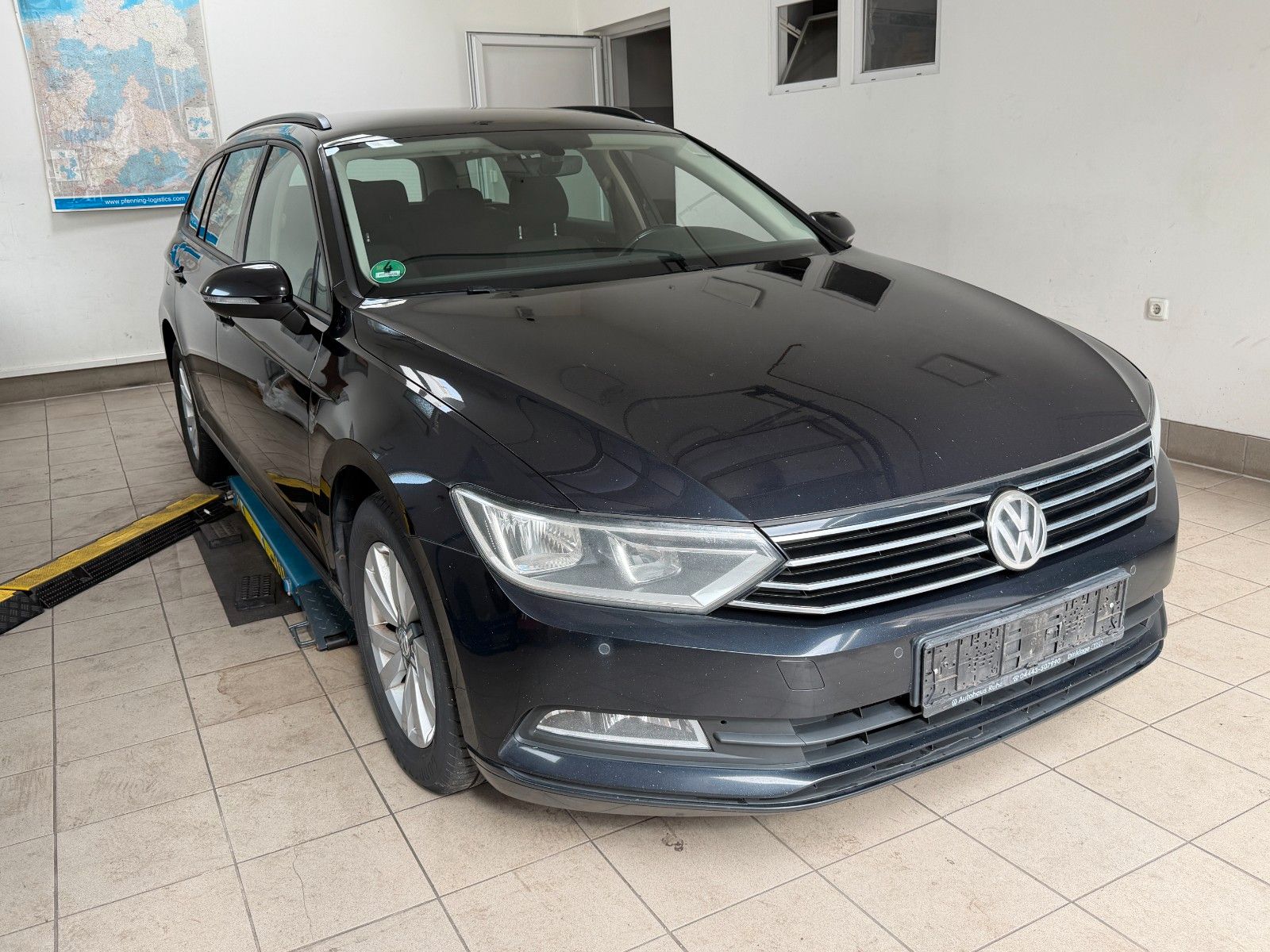 Volkswagen Passat Variant - 1