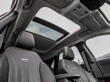 Ford Kuga PHEV Vignale Kamera AHK el. Heckklappe