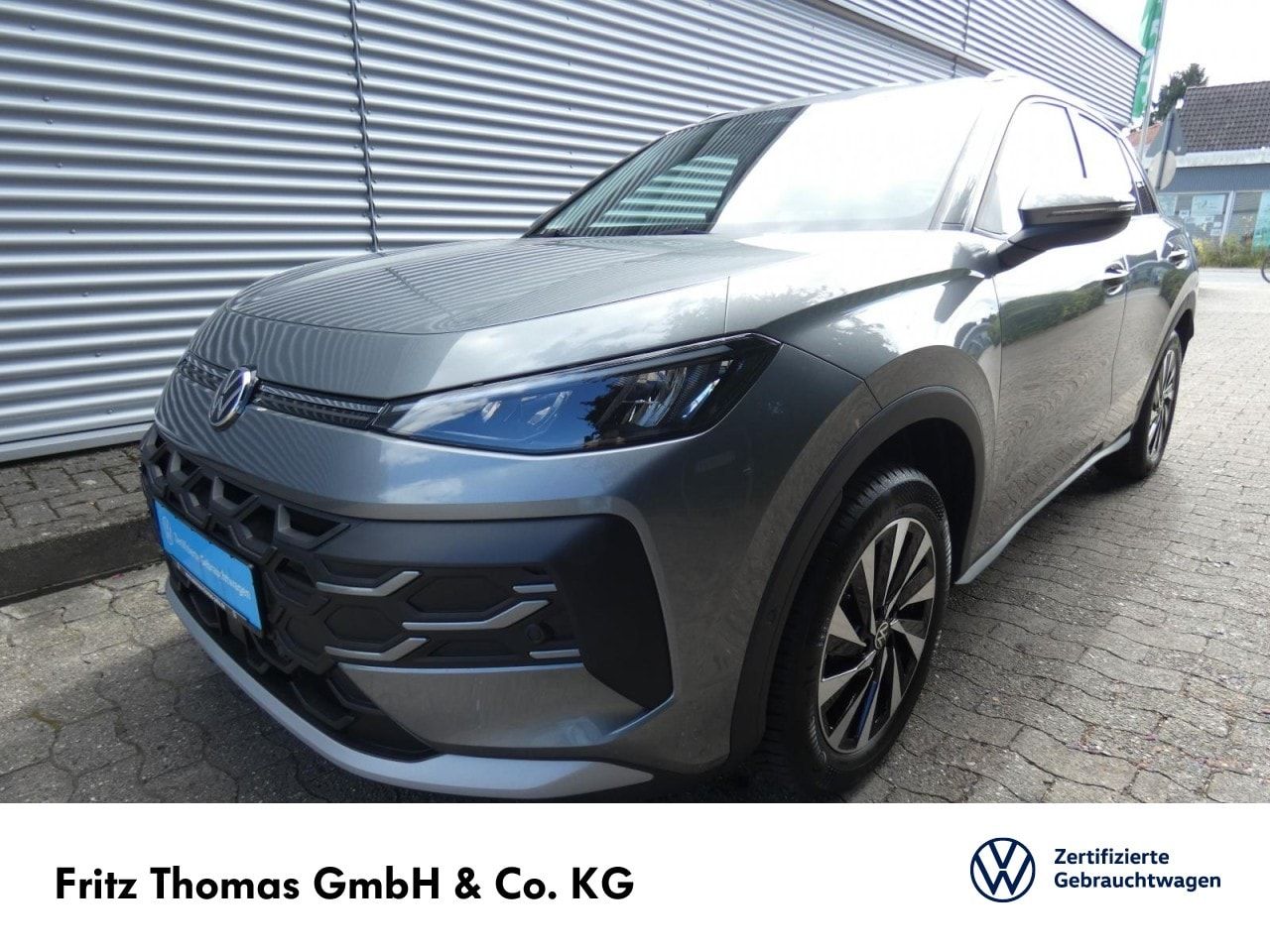 Volkswagen T-Roc Life T-Roc 1.5 eTSI DSG Life LED AHK SHZ R foto 1