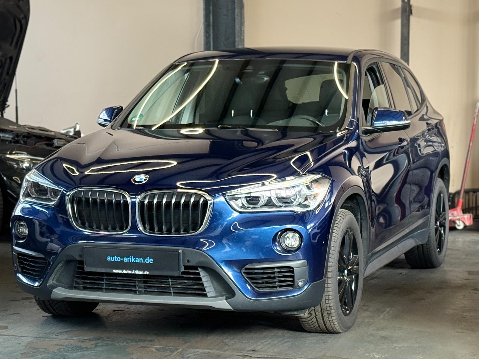 BMW X1 sDrive 18 i Advantage LED/Navi H+V Parktronic