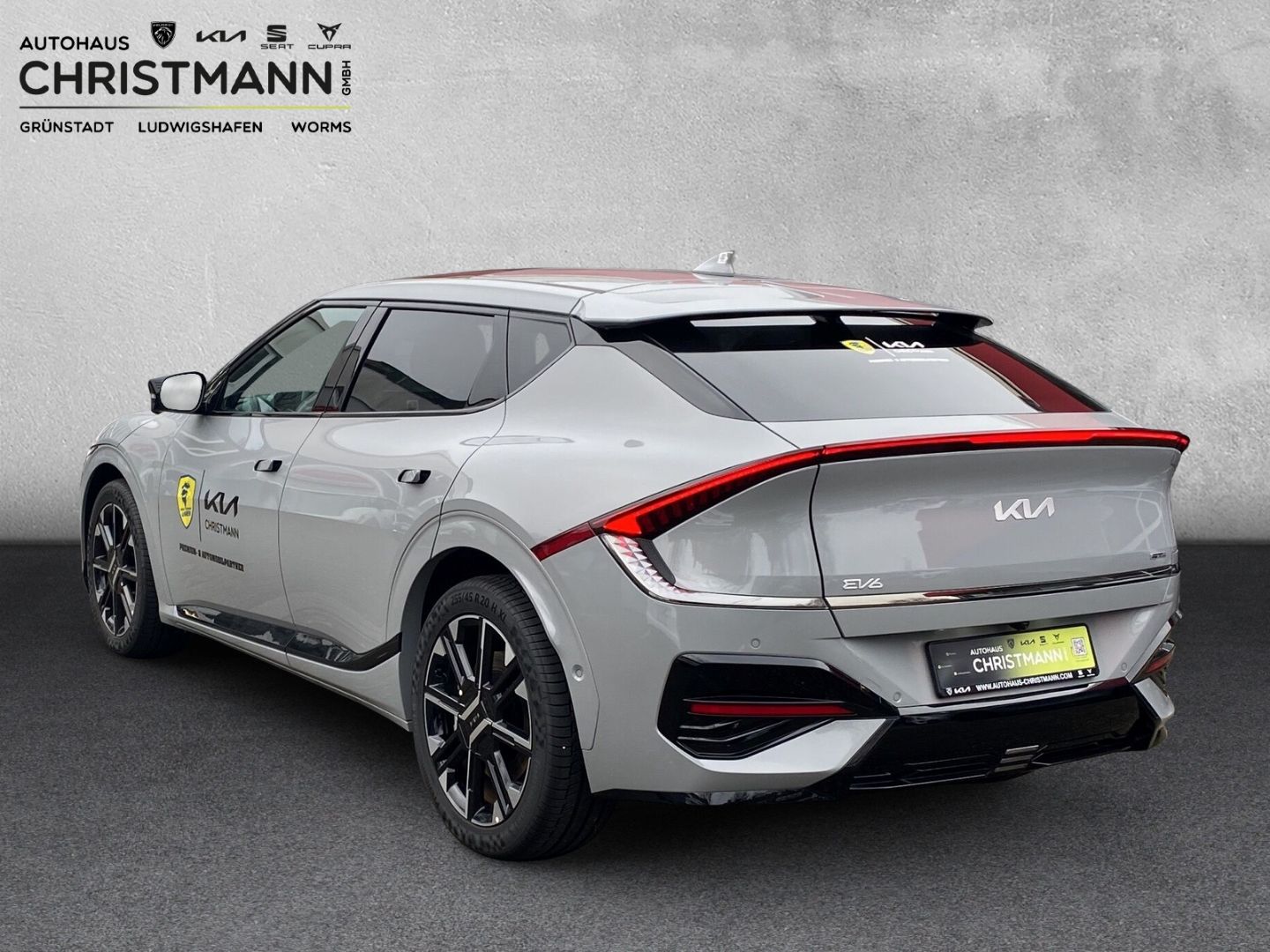 Fahrzeugabbildung Kia EV6 PE GT-LINE 4WD Elektro 84 KwH *WP*GD*ASS+*SD