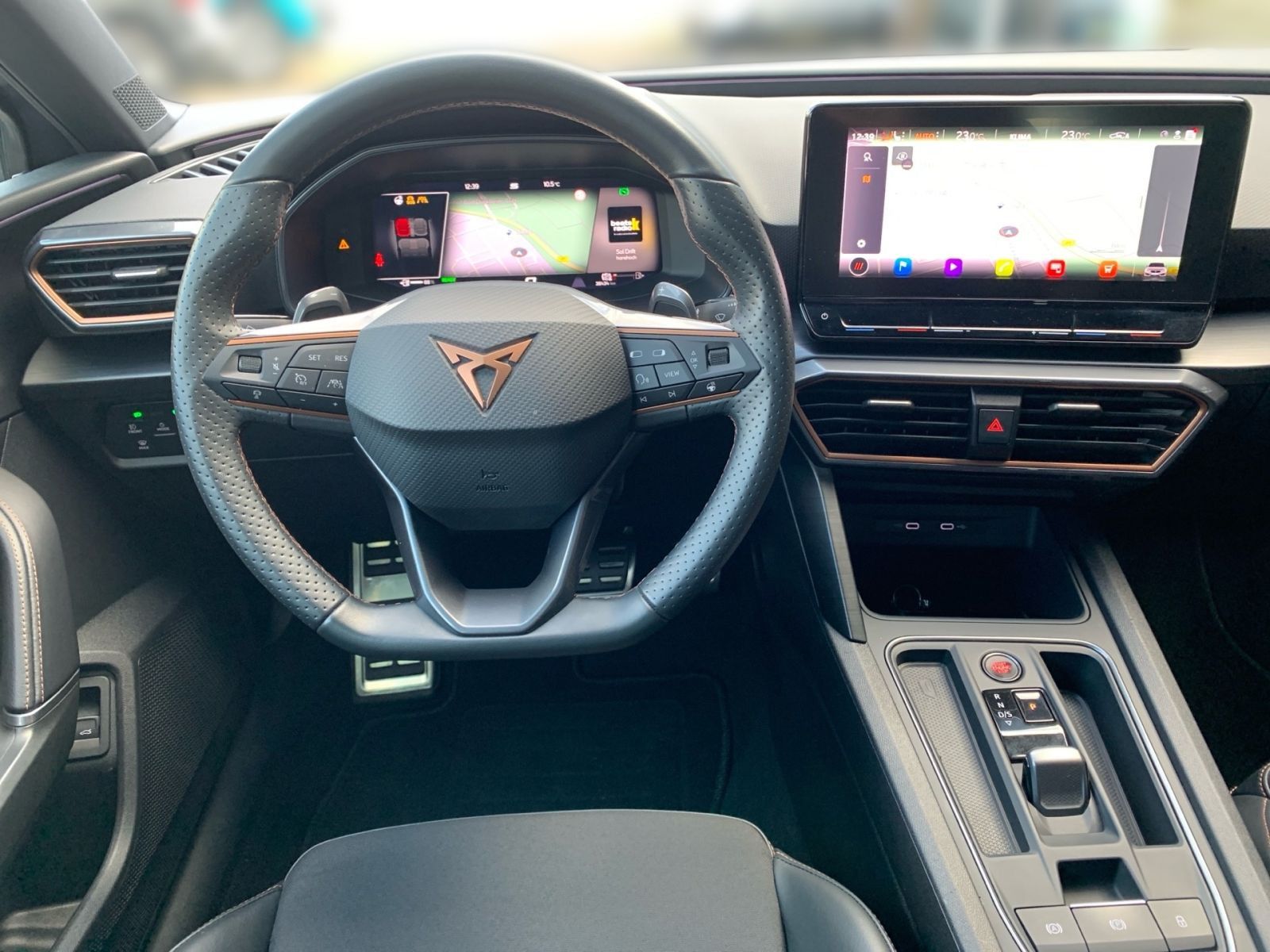 Fahrzeugabbildung CUPRA Leon Sportstourer 1.4 e-HYBRID OPF