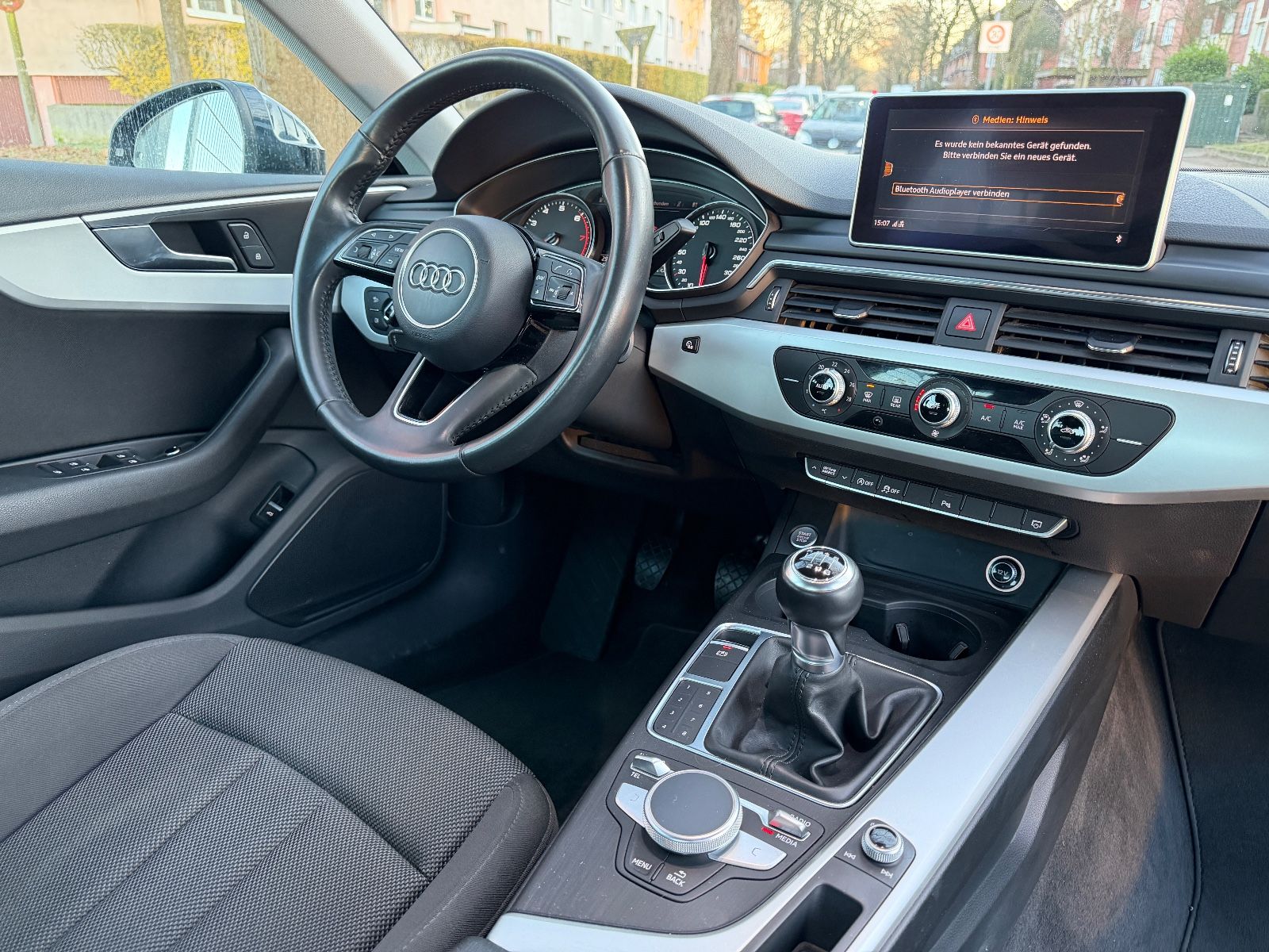 Fahrzeugabbildung Audi A5 Sportback*XENON*TEMPO*PDC*NAVI*PDC*NAVI*KLIMA