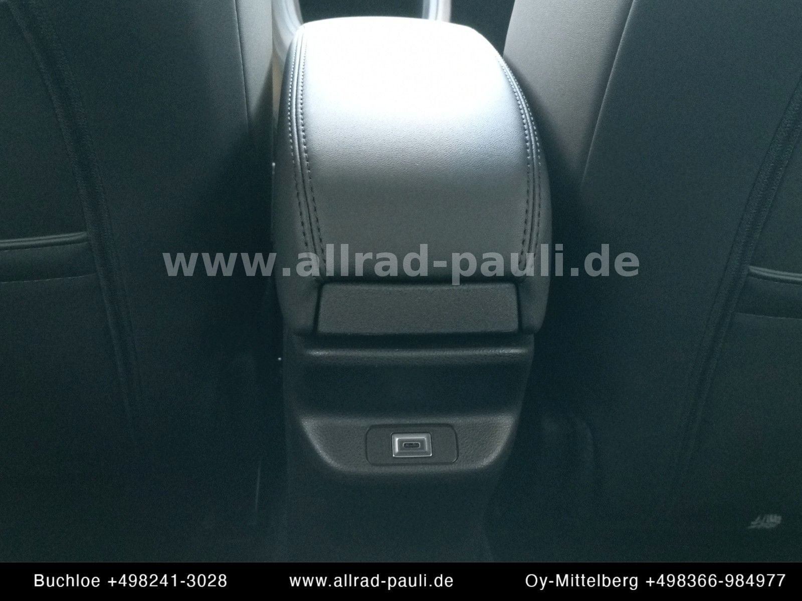 Jeep Avenger 1.2 e-hybrid Black Edition | ALLWETTER