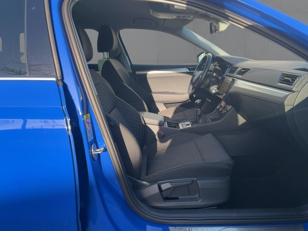 Skoda Superb - Bild 12