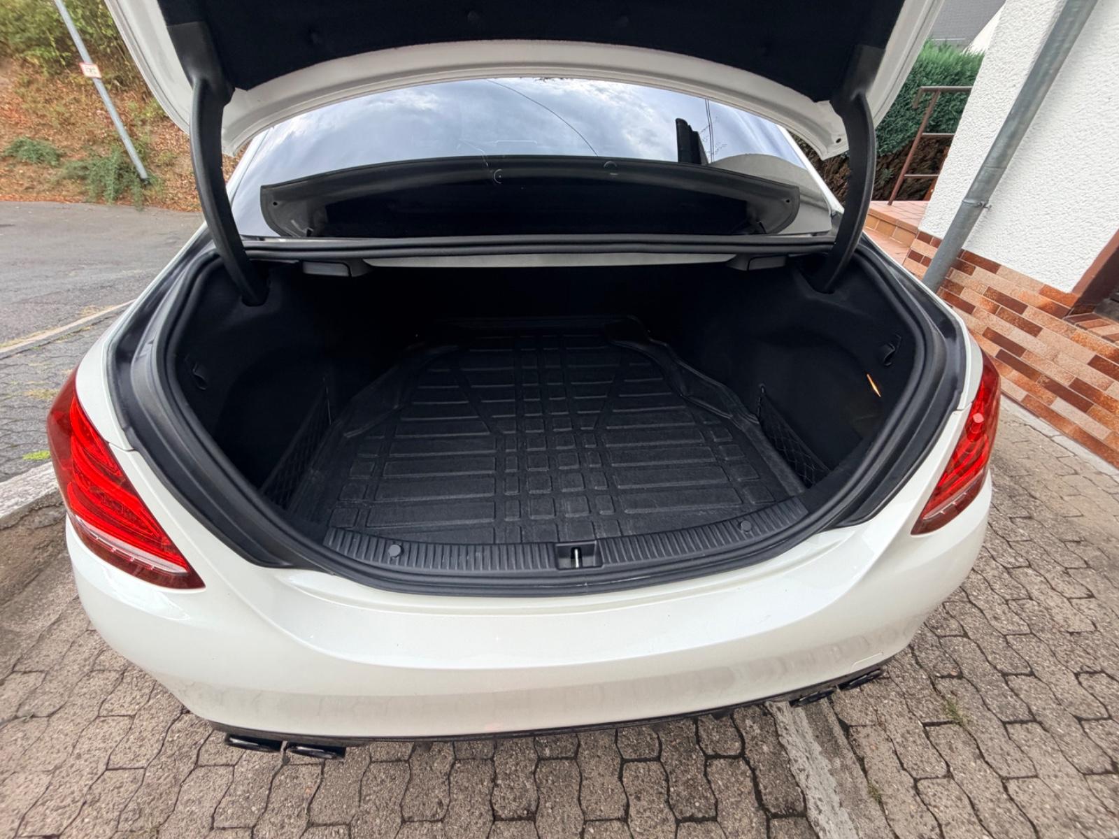 Mercedes-Benz C 43 AMG C 43 4MATIC Autom. 