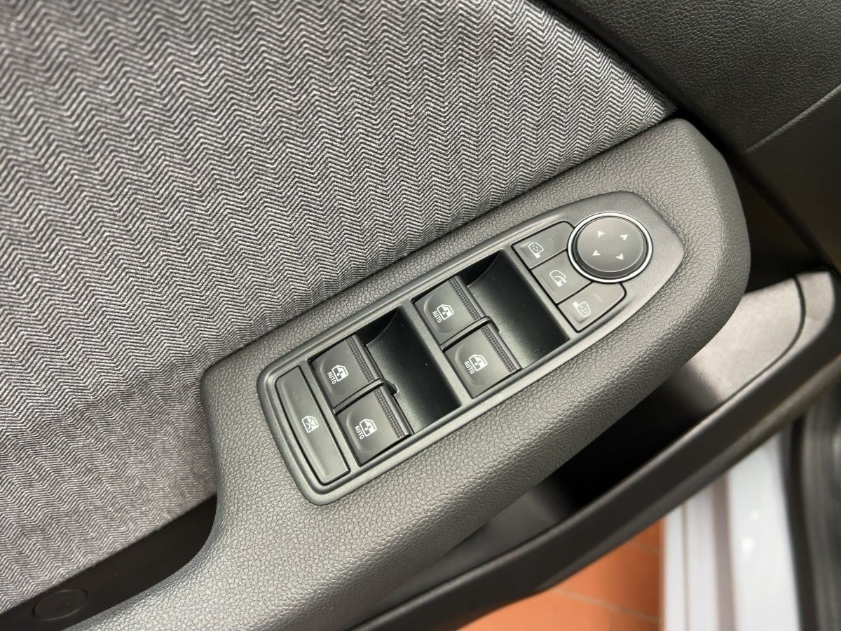 Renault Clio - Bild 18