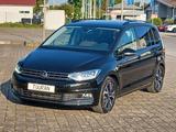 Volkswagen Touran Comfortline TDI 7Si ACC AppC Family AHK